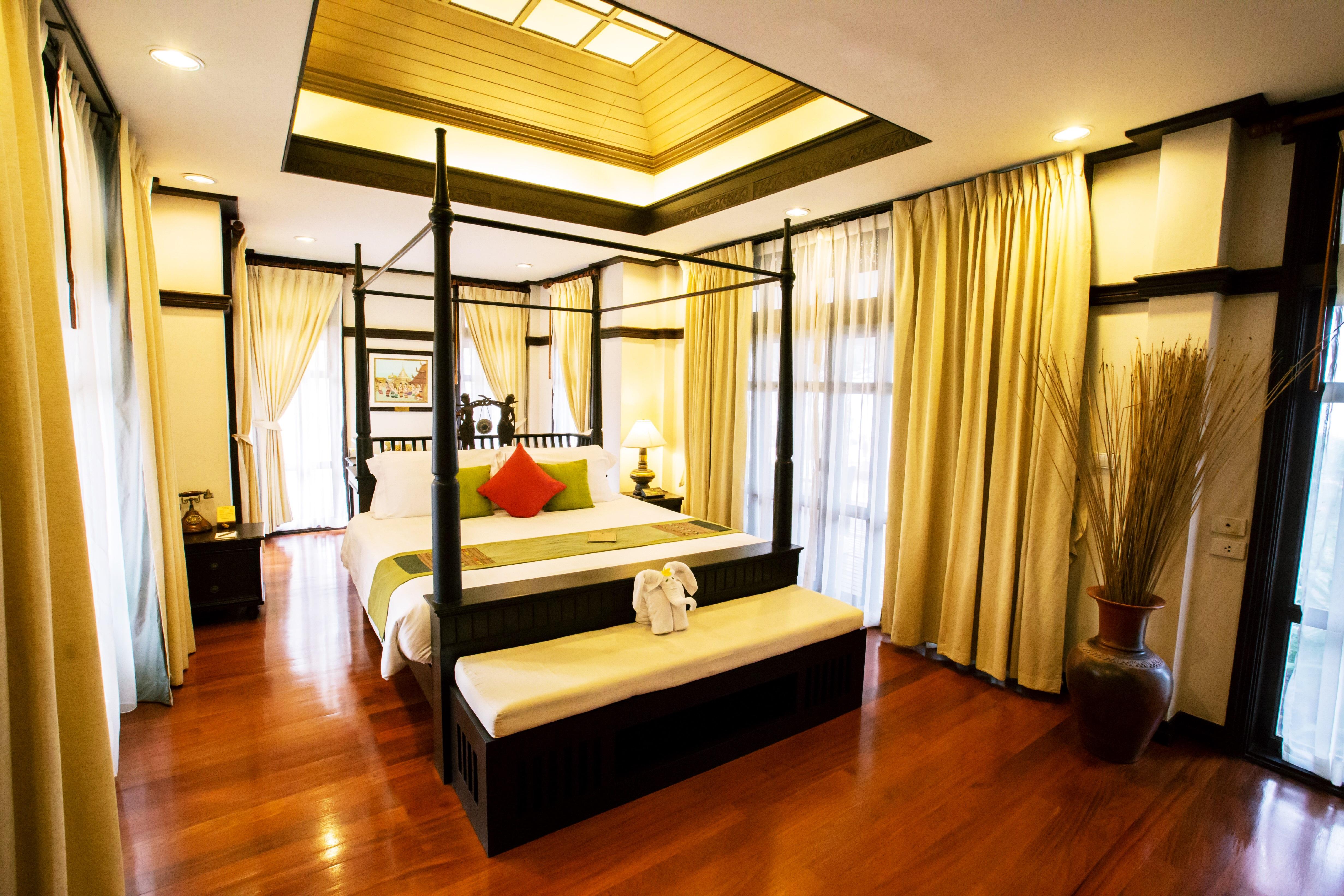 Wora Bura Hua Hin Resort&Spa - SHA Extra Plus Exterior foto A bedroom at the Royal Paradise Hotel & Spa