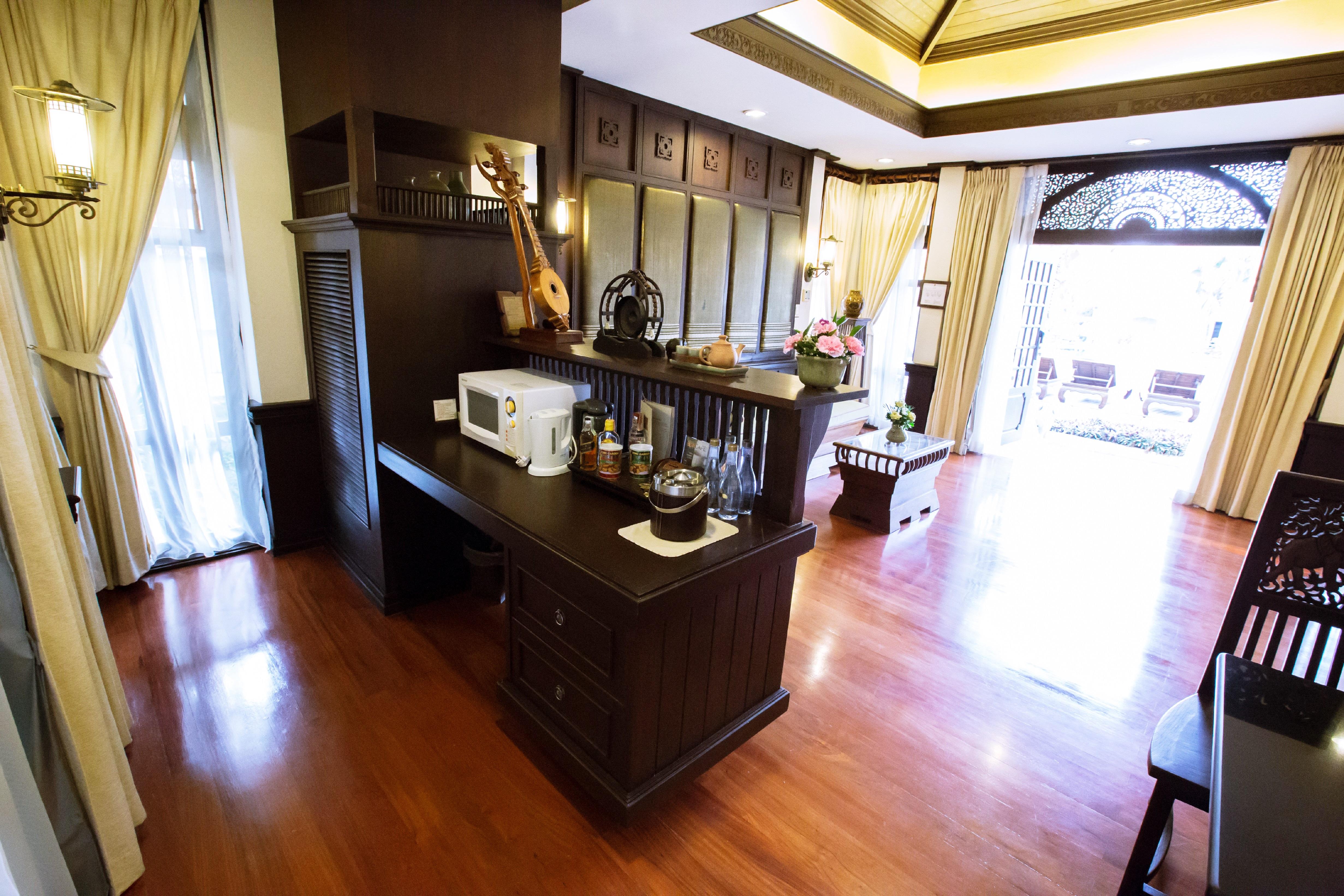 Wora Bura Hua Hin Resort&Spa - SHA Extra Plus Exterior foto A typical room at the resort