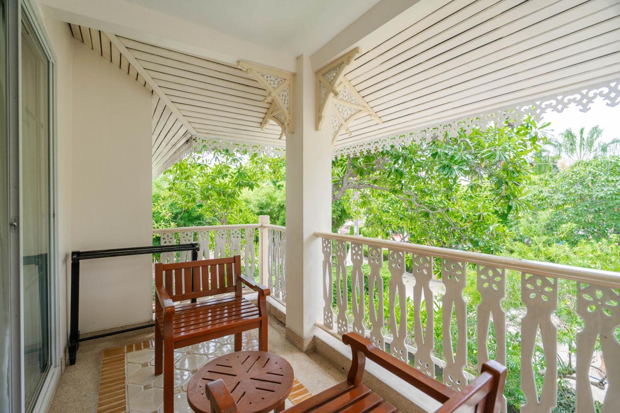 Wora Bura Hua Hin Resort&Spa - SHA Extra Plus Exterior foto