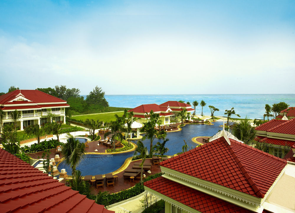 Wora Bura Hua Hin Resort&Spa - SHA Extra Plus Exterior foto Vinpearl Hotel Nha Trang